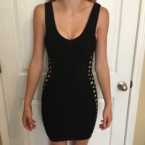 Bebe black & tan body con dress